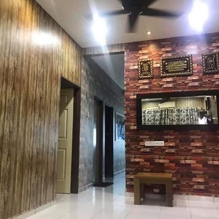 No 96 Nazirin Homestay Lumut Ngoại thất bức ảnh